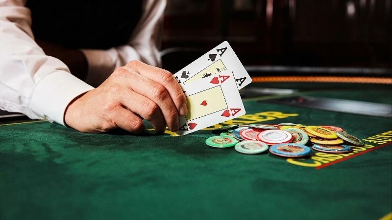 Sự Kết Hợp Giữa Công Nghệ và Kinh Nghiệm